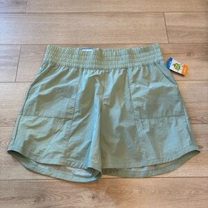 NWT Columbia Women’s Boundless Trek Short Green Pull On 7” Size XXL